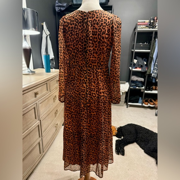 Loft animal print midi dress with sheer sleeve detail - Picture 4 of 4